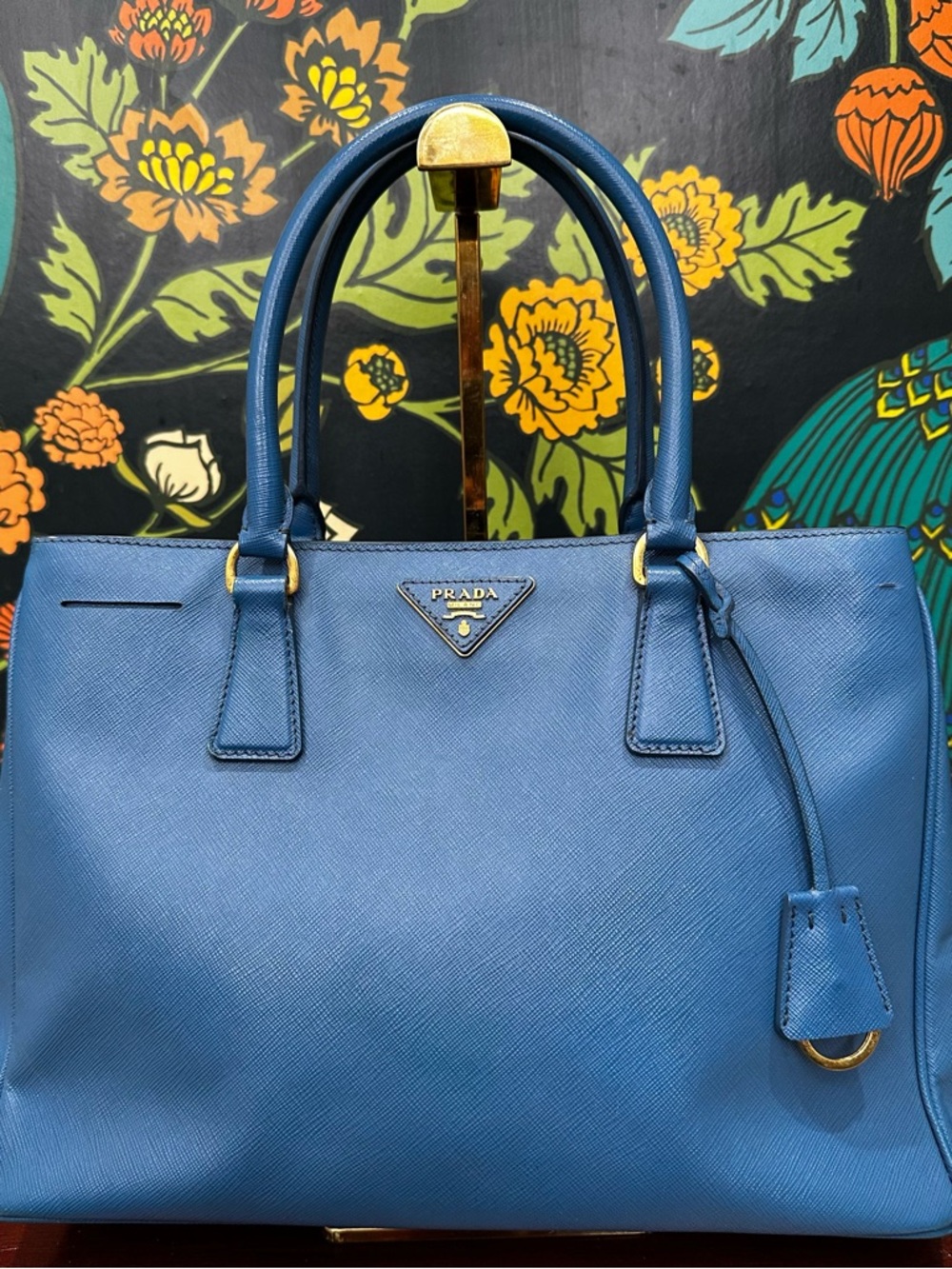 Prada Cobalto Saffiano Lux Galleria Double Zip Tote (C5) - Picture 3 of 17